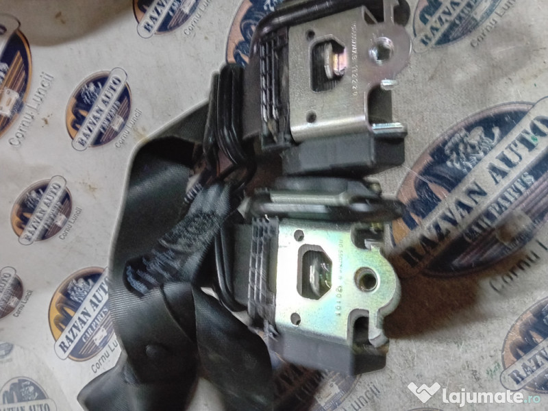 Set Centuri fata cu capsa Nissan Qashqai 2012