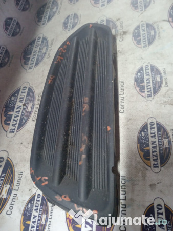 Grila proiector dreapta Suzuki SX4