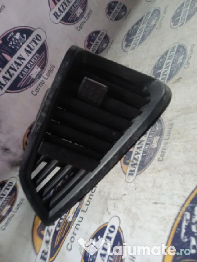 Grila ventilatie stanga Ford Ecosport 2015