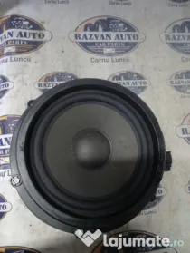 Boxa dreapta spate Porsche Cayenne