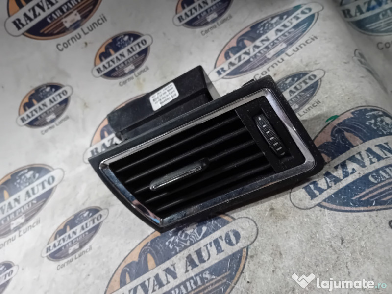 Grila ventilatie dreapta Seat Toledo 2013