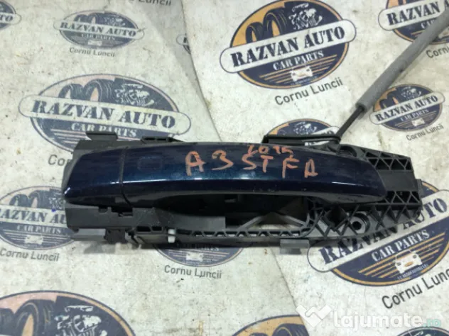 Maner exterior stanga fata Audi A3 2015