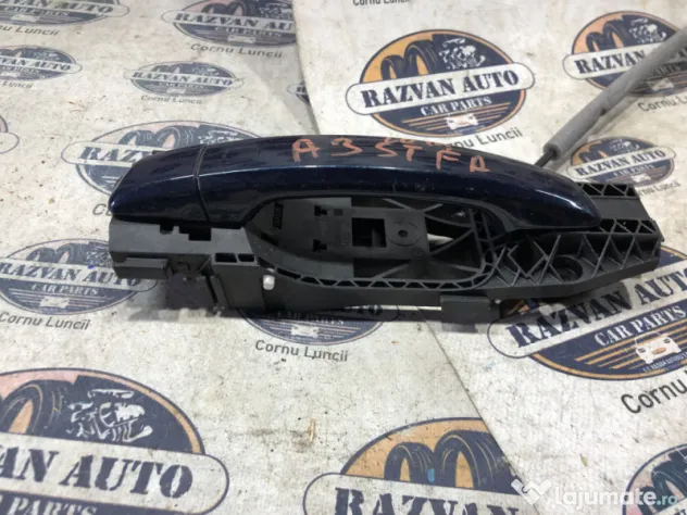 Maner exterior stanga fata Audi A3 2015