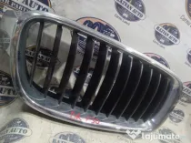 Grila centrala dreapta BMW F30 2015
