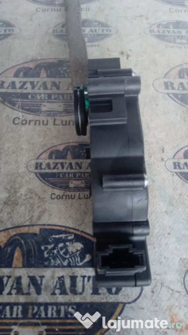 Broasca hayon Mercedes CLS 350 2012