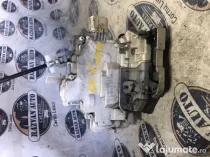Broasca dreapta spate Porsche Cayenne 2013