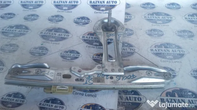 Macara geam stanga spate Ford Focus 3 2012