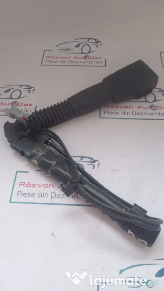 Teaca cu pretensioner dreapta BMW E90