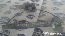 Macara geam stanga spate Nissan Qashqai 2007