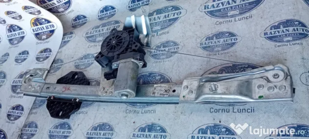 Macara geam dreapta spate Dacia Duster 2019