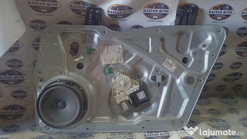 Macara geam dreapta fata Volkswagen Tiguan 2008