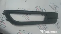 Grila proiector stanga Volkswagen Passat B8 2016