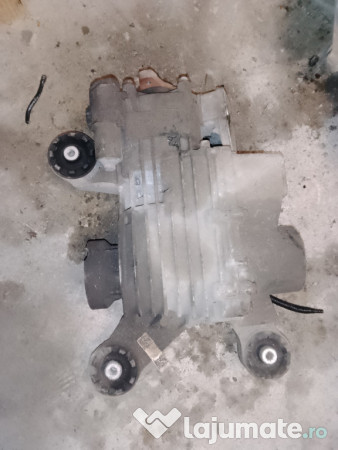 Grup spate Audi Q3 2.0 2013