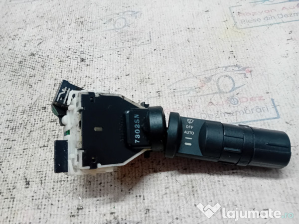 Maneta stergatoare Nissan Qashqai 2012