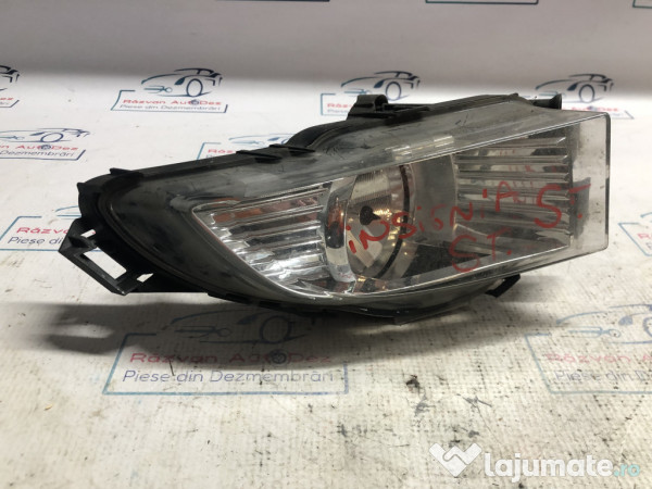 Proiector stanga Opel Insignia A 2011
