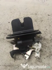 Broasca hayon Skoda Superb 3 2016