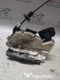 Broasca stanga spate Volkswagen Jetta 2012