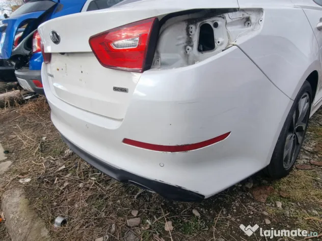 Bara spate Kia Optima 2016