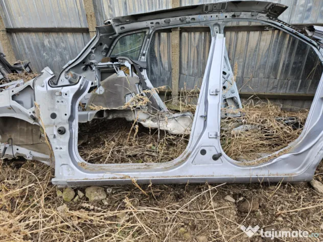 Prag stanga tabla Opel Corsa D 2008
