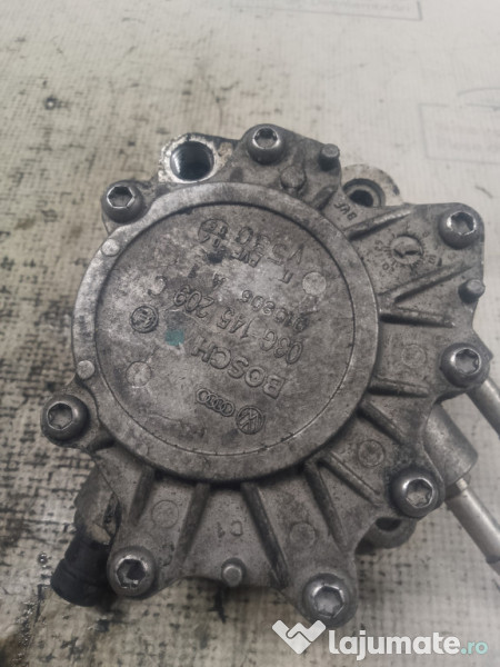 Pompa vacuum Volkswagen Passat B6 2006