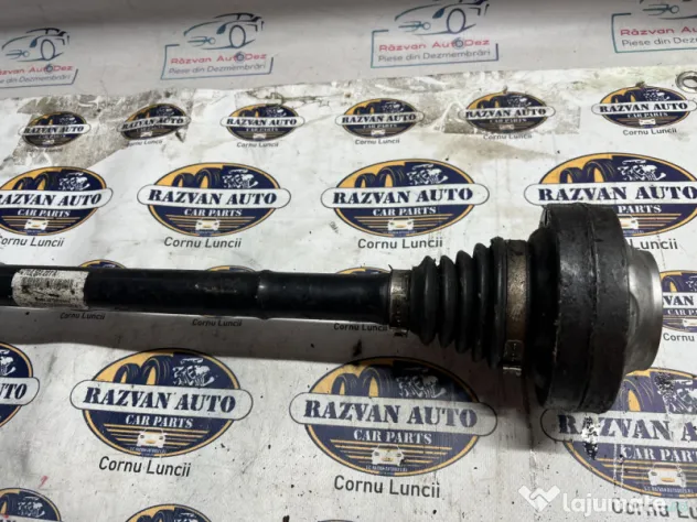 Planetara dreapta spate Volkswagen Touareg 2010