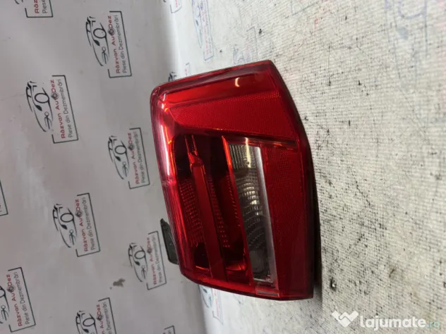 Stop dreapta aripa Audi A6 2012