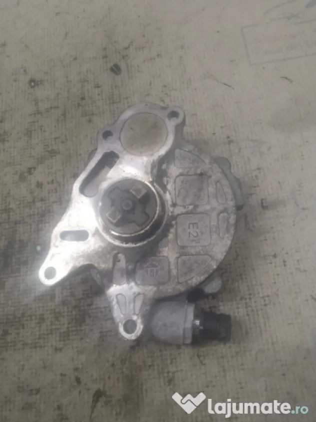 Pompa vacuum Volkswagen Passat CC 2011