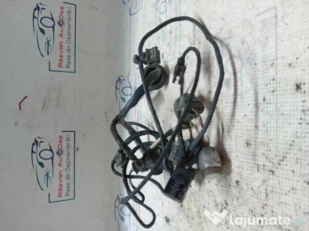 Senzori parcare spate plus instalație Audi A5 2008