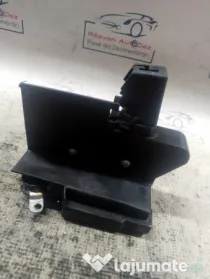 Broasca stanga spate Dacia Sandero 2018