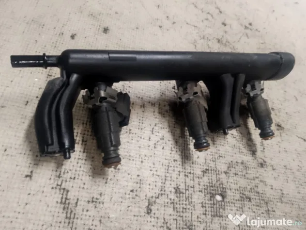 Rampa plus injectoare Citroen C3 1.2 Benzina 2018