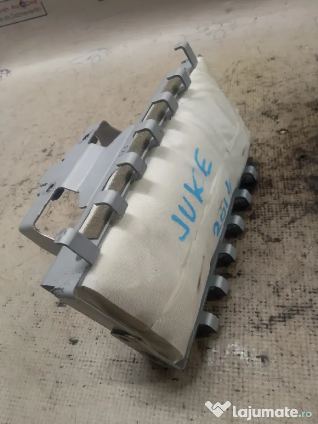 Airbag pasager Nissan Juke 2014