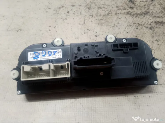 Panou comanda clima Volkswagen Tiguan 2008