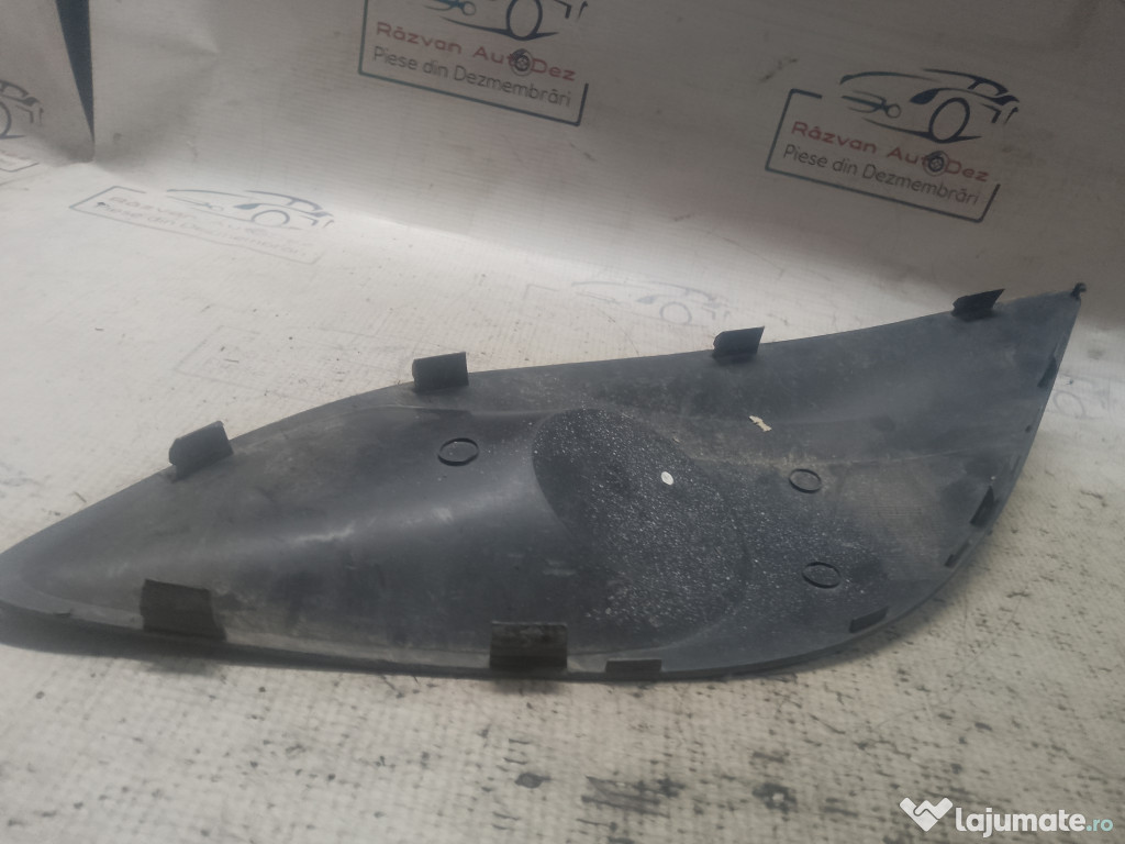 Grila proiector dreapta Opel Meriva B 2011