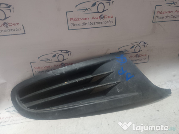 Grila proiector dreapta Volkswagen Golf 6 2010