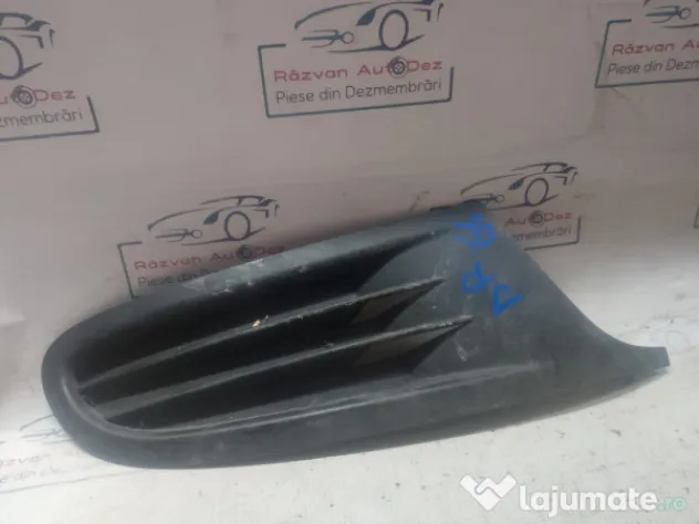 Grila proiector dreapta Volkswagen Golf 6 2010