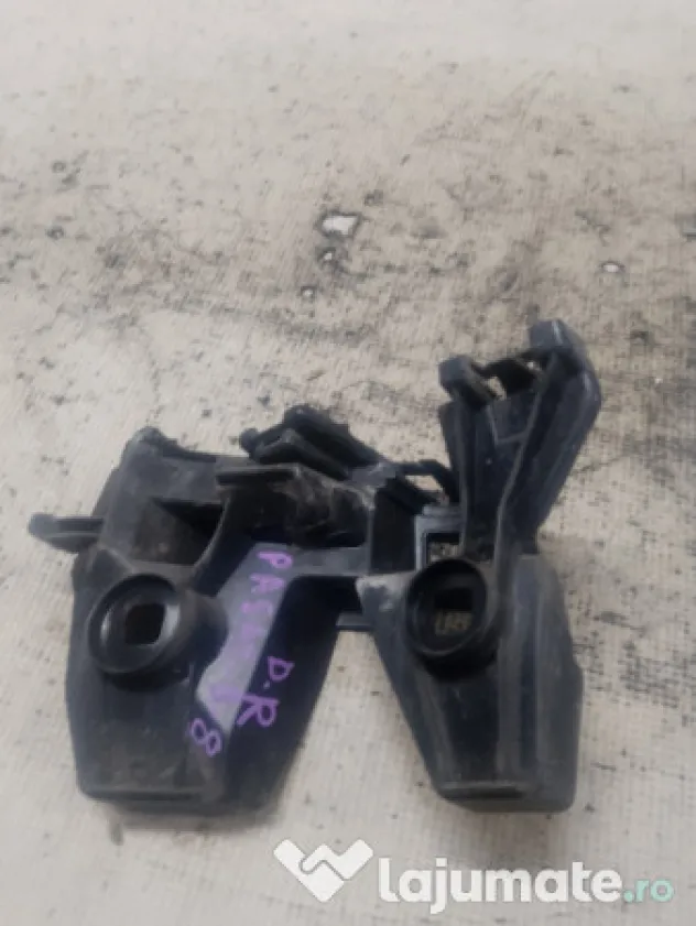 Suport dreapta bara spate Volkswagen Passat B8 2015
