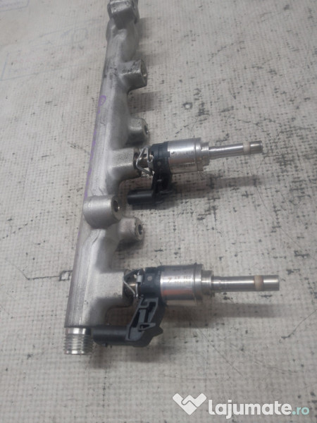 Rampa plus injectoare Audi Q2 1.0 Benzina 2018