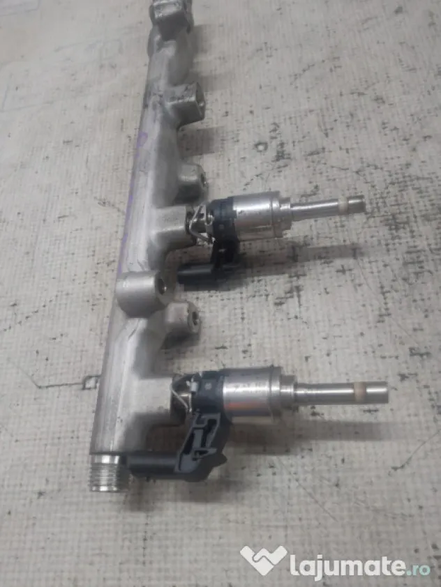 Rampa plus injectoare Audi Q2 1.0 Benzina 2018