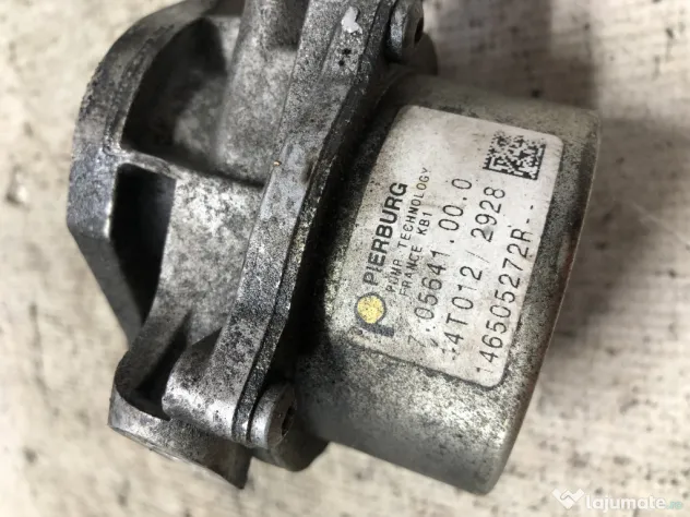 Pompa vacuum Renault Captur 1.5 Motorina 2016