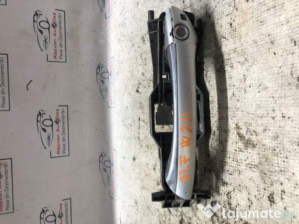 Maner exterior stanga fata Mercedes E Class w211 2008