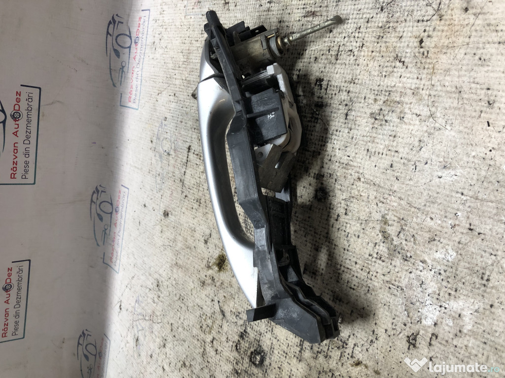 Maner exterior stanga fata Mercedes E Class w211 2008