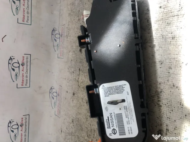 Airbag scaun dreapta fata Nissan Qashqai 2013