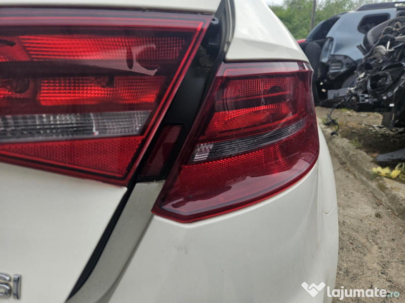 Stop dreapta aripa Audi A3 8V Hatchback 2015