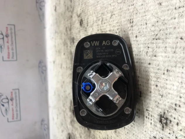 Antena radio Volkswagen Passat B8 2015
