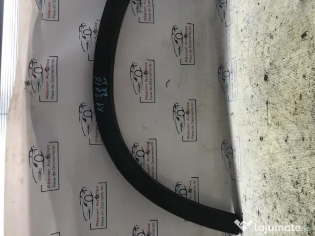 Bandou aripa stanga spate BMW X1 F48 2016