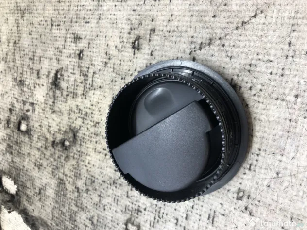 Grila ventilatie Dacia Sandero 2 1.0 Benzina 2015