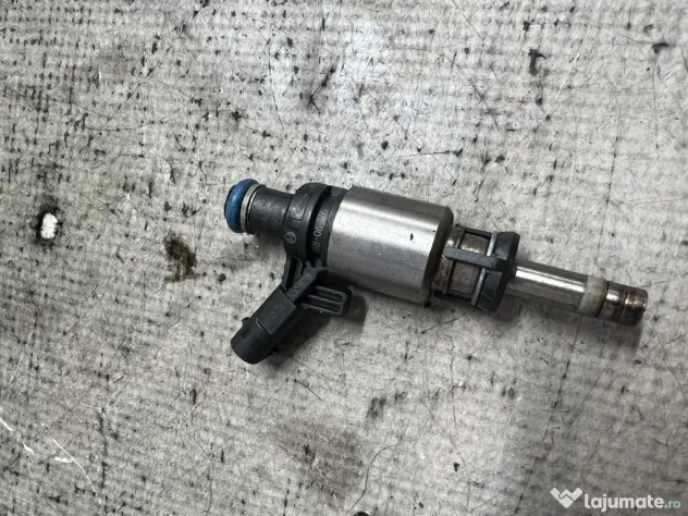 Injector Audi A5 2008