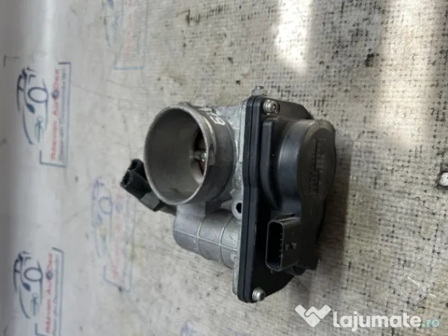 Clapeta acceleratie Dacia Duster 1.6 Benzina 2019