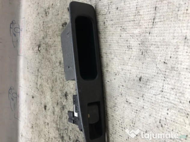 Buton geam stanga spate Nissan Qashqai 1.6 Motorina 2012