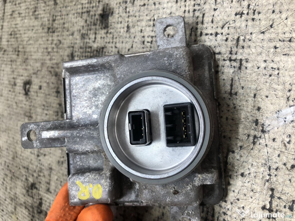 Modul xenon dreapta Skoda Superb 2 2.0 Motorina 2014